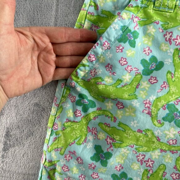 Lilly Pulitzer Shorts Women’s Size 2 Resort Fit Blue/Pink Alligator Cotton Check - Picture 13 of 15